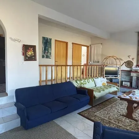 Peaceful With Incredible Panoramic View