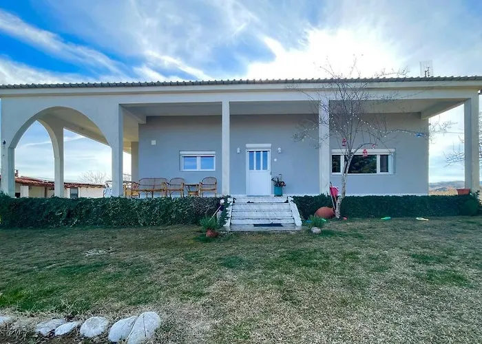 Feriehus Peaceful Cottage With Incredible Panoramic View Ipsilón