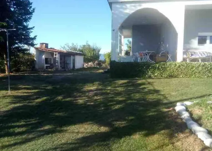 Peaceful With Incredible Panoramic View