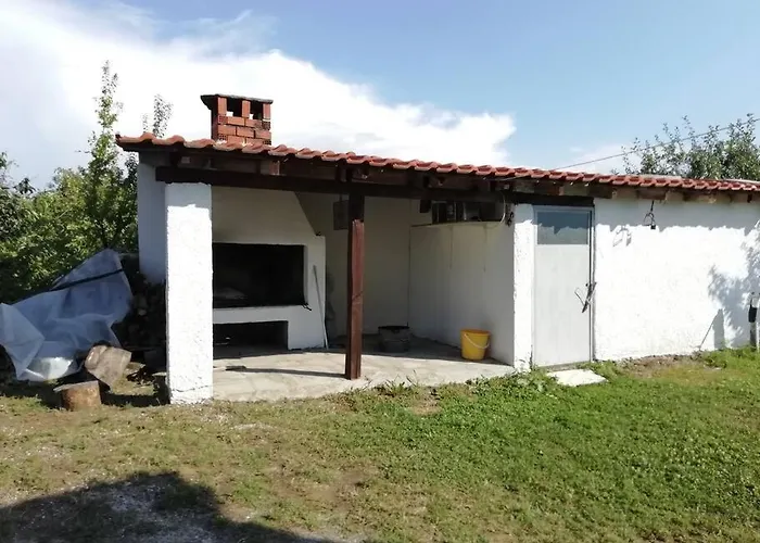 Peaceful Cottage With Incredible Panoramic View *